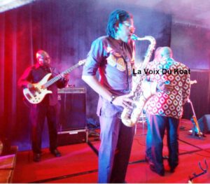 C’était le concert d’Hervé Nguebo. Il était annoncé depuis des mois par Universal Prod, organisateur. Alain Oyono était la grande surprise. Et pour une surprise, ça a plus qu’assuré