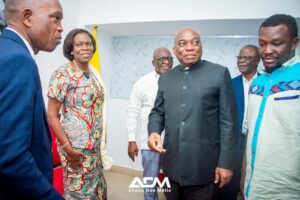 Présidentielle ivoirienne : Ahoua Don Mello entame les concertations avec la gauche