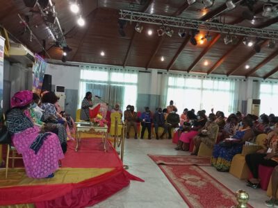 La Grande rencontre d’échanges des femmes camerounaises et du monde (Grefc-Md) a initié un séminaire, les 9 et 10 décembre 2021 à Douala. L’objectif étant de motiver les femmes à l’entrepreneuriat