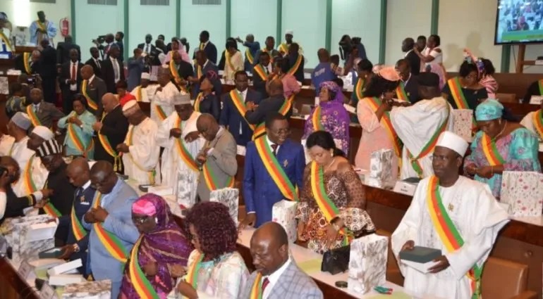 Les diatribes par voie de communiqués interposés se font entendre à la Chambre basse du parlement camerounais. Pomme de discorde, l’Union pour le Changement.