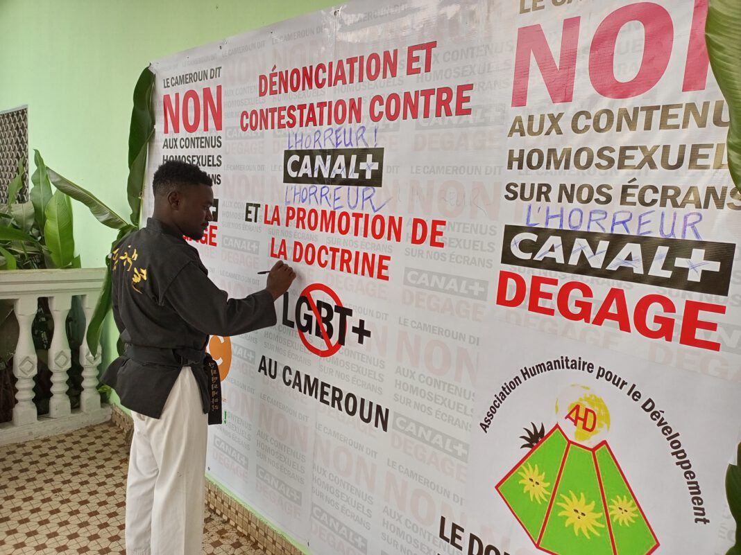 Douala : plus de 100 signatures en 2h pour dire non aux contenus homosexuels de Canal+