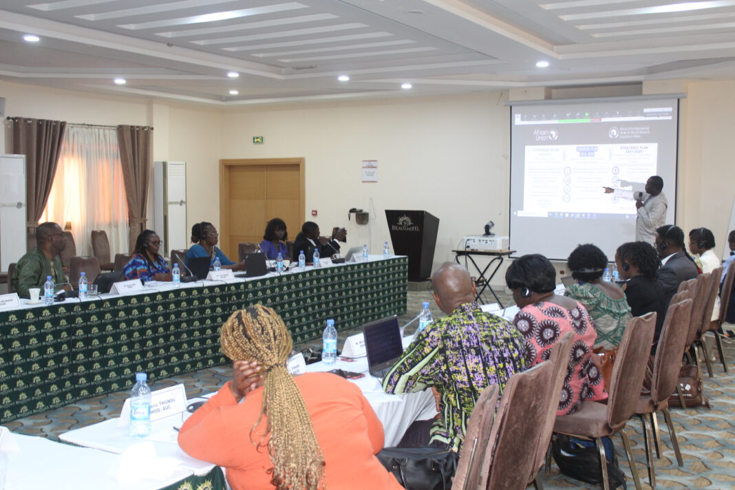 Le Centre International de l’Union africaine pour l’éducation des filles et de la femme en Afrique et le Forum des éducatrices Africaines se sont penchés sur la question du 12 au 14 septembre 2023 au Burkina Faso.