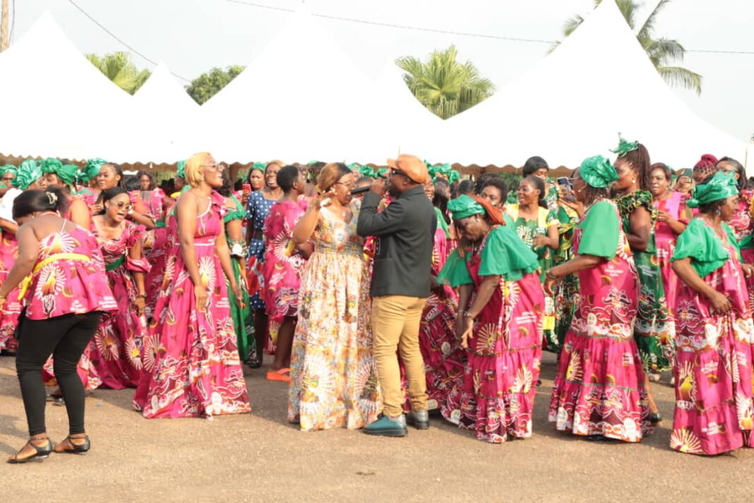 Journée internationale des droits de la femme au Mindef : Communion parfaite entre Joseph Beti Assomo et le personnel féminin