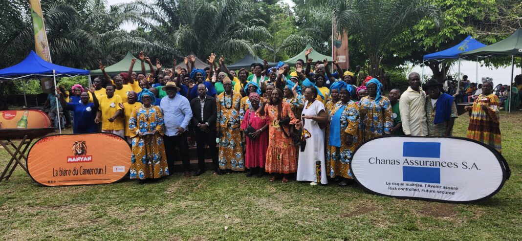 Le village Malimba a accueilli la 17e édition du Fenagin, articulée autour du thème « Femme, Énergie Verte et Autonomisation ». Entre défilé des ondines, course de pirogues et allocutions, l’événement a souligné le rôle économique des femmes et l’appel de la présidente à la jeunesse pour assurer la relève.