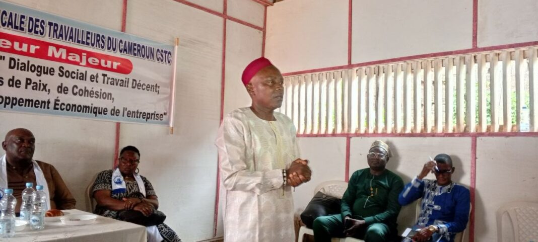 Au terme de son Congrès extraordinaire unitaire ayant regroupé l’ensemble des factions de la CSTC, ce samedi 13 juin 2026, la Confédération Syndicale des Travailleurs du Cameroun, a mis un nouveau bureau confédéral sur pied avec à sa tête Bama Synguima Célestin.
