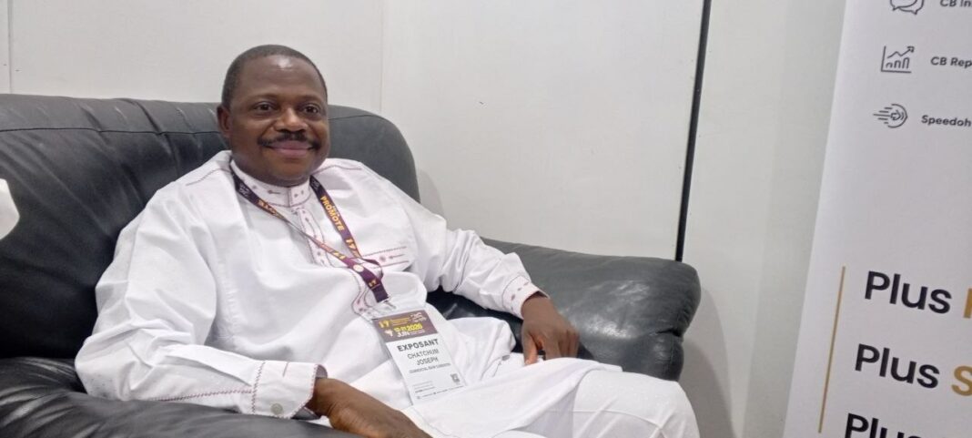 Salon International Promote, sis au Palais des Congrès à Yaoundé, la Commercial Bank Cameroun captive les attentions par l’un de ses produits phares : la finance islamique encore appelée finance éthique. La CBC est d’ailleurs la toute première banque, à obtenir, depuis 2024, l'agrément de la COBAC à exercer dans l'activité de la finance islamique. Joseph Tchatchum, Directeur d'agence CBC Nlongkak et responsable du stand à Promote, revient dans cet entretien sur la stratégie du déploiement de la CBC à Promote 2026.