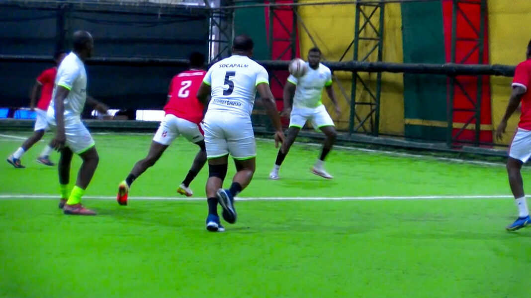 Le football d’entreprise a tenu sa promesse. Dans une rencontre placée sous le signe de la compétition et du fair-play, la Direction Générale de la Socapalm a dominé SGS Cameroun sur le score de 5 buts à 2. Trois buts d’écart qui consacrent une supériorité sportive entre deux partenaires professionnels.